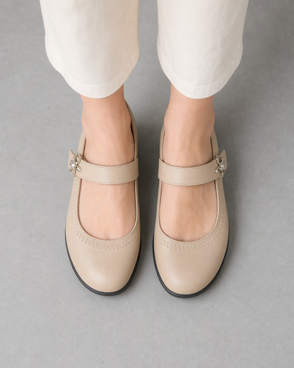 Shila | Sandals